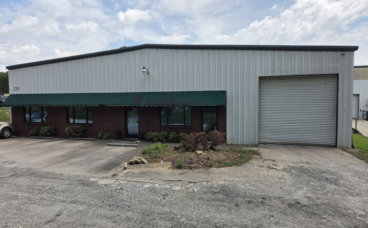 Pictures of Industrial, Office property located at 3795 Evans Rd, Cumming, GA 30040 for lease - image #1