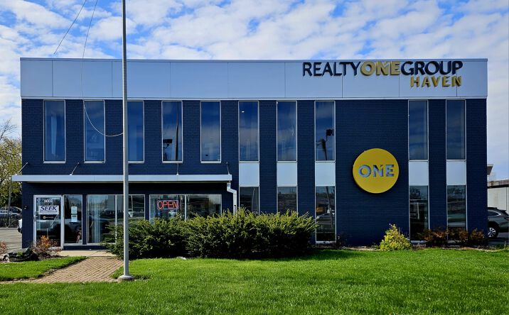 Pictures of Office, Special Purpose property located at 3003 West College Avenue, Appleton, WI 54914 for lease - image #1