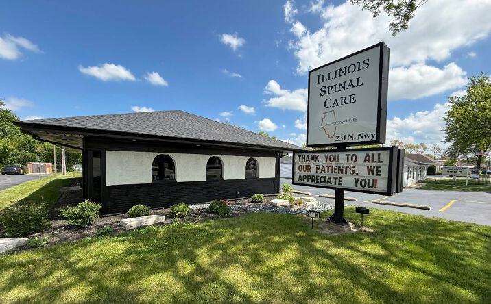 Pictures of Special Purpose property located at 231 North Northwest Highway, Palatine, IL 60067 for lease - image #1