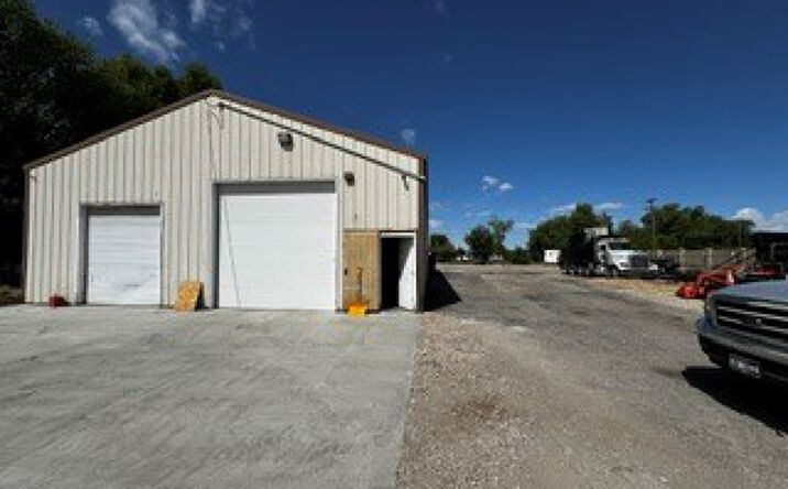 Pictures of Retail, Industrial property located at 2950 N 2000 W, FARR WEST, UT 84404 for lease - image #1