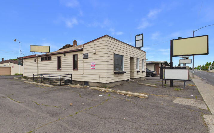 Pictures of Retail property located at 206 East Wellesley Avenue, Spokane, WA 99207 for lease - image #1