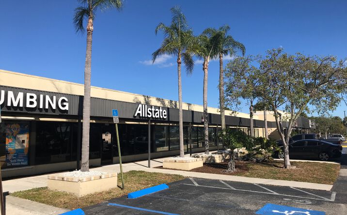 Pictures of Office, Retail, Restaurant property located at 4301 W Sunrise Blvd, Plantation, FL 33313 for lease - image #1