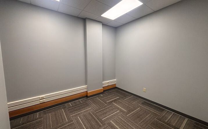 Pictures of Retail, Office, Special Purpose property located at 123 West Franklin Street, Winchester, IN 47394 for lease - image #1