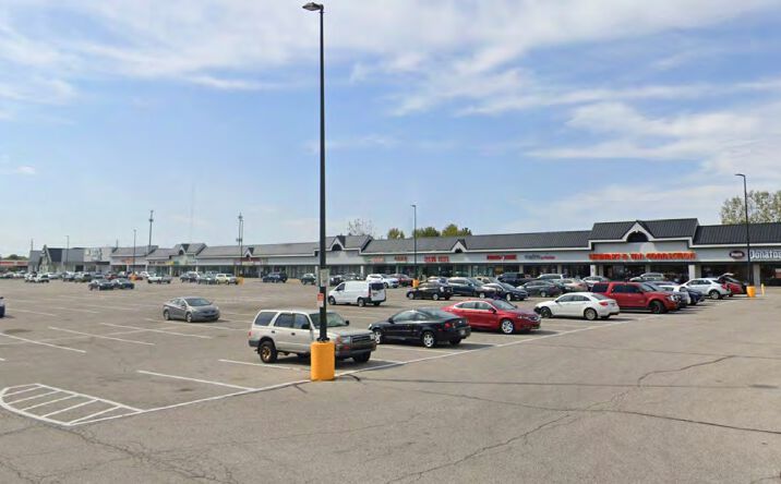 Pictures of Retail property located at 5620 Georgetown Road, Indianapolis, IN 46254 for lease - image #1
