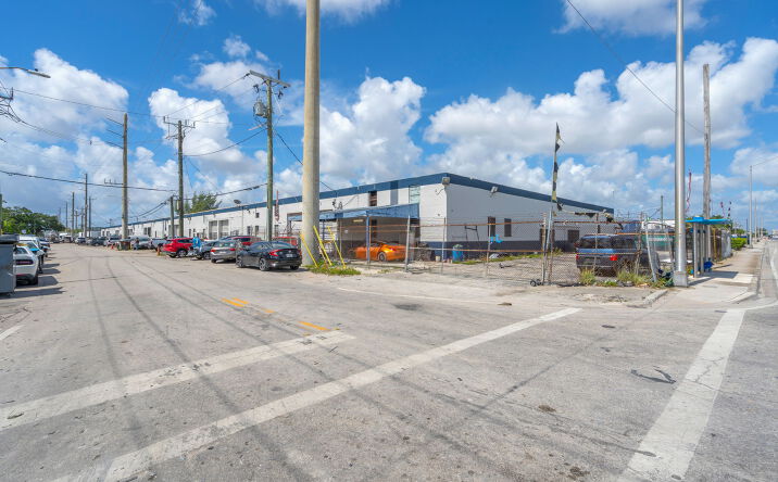 Pictures of Industrial property located at 3500 Northwest 54th Street, Miami, FL 33142 for lease - image #1