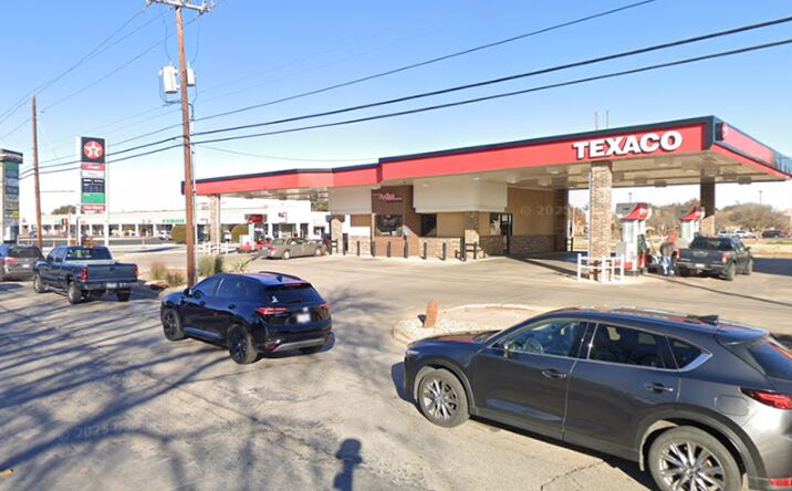 Pictures of Retail property located at 3290 Rebecca Ln., Abilene, TX 79606 for lease - image #1