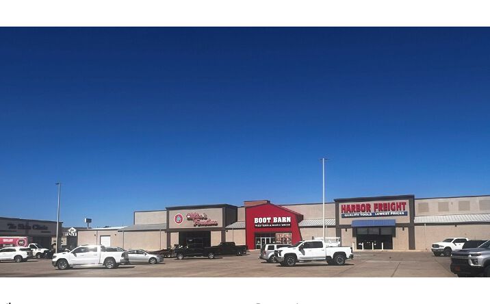 Pictures of Retail property located at 493 Radio Road, Durant, OK 74701 for lease - image #1