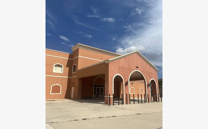Pictures of Special Purpose property located at 5800 Airline Drive, Houston, TX 77076 for lease - image #1