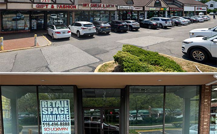 Pictures of Retail, Restaurant property located at 600 Portion Rd, Ronkonkoma, NY 11779 for lease - image #1