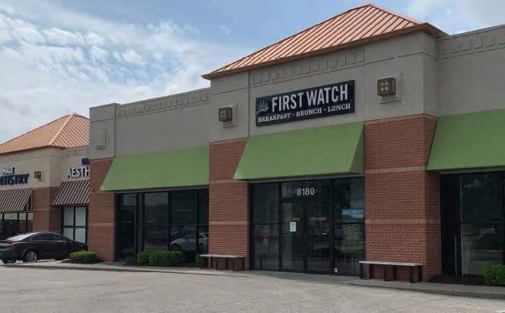 Pictures of Retail property located at 8150-8180 W. 135th Street, Overland Park, KS 66223 for lease - image #1
