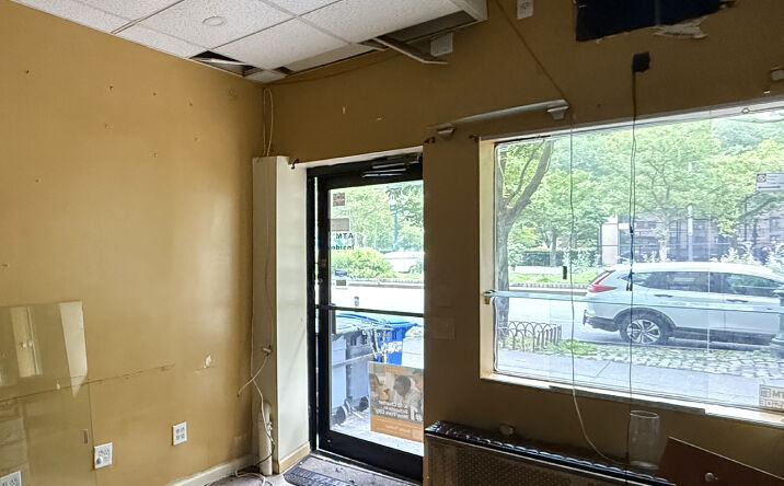 Pictures of Retail property located at 65 Lenox Ave, Harlem, NY 10026 for lease - image #1