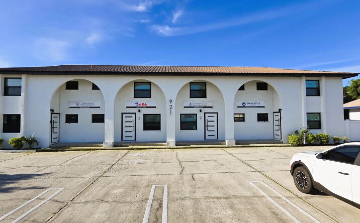 Pictures of Retail, Office, Special Purpose property located at 921 East Parker Street, Lakeland, FL 33801 for lease - image #1