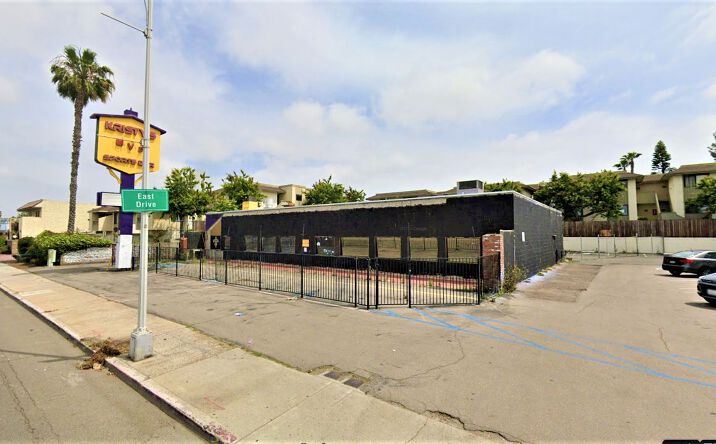 Pictures of Retail, Restaurant property located at 3225 Midway Drive., San Diego, CA 92110 for lease - image #1