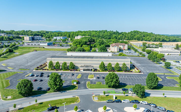 Pictures of Office property located at 3721 Tecport Drive, Harrisburg, PA 17111 for lease - image #1