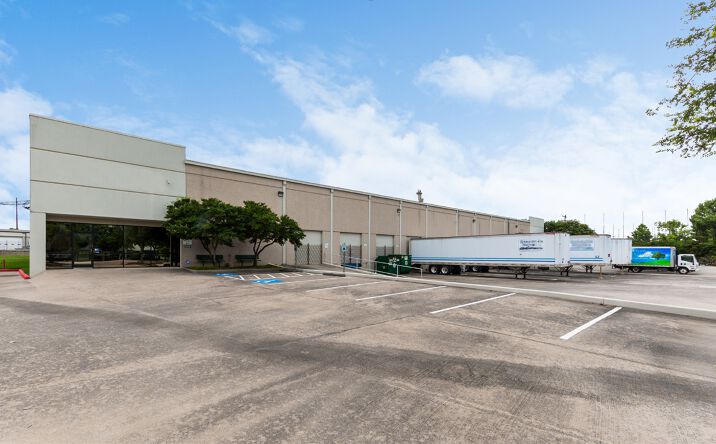 Pictures of Industrial, Special Purpose property located at 2525 Kramer Lane, Austin, TX 78758 for lease - image #1