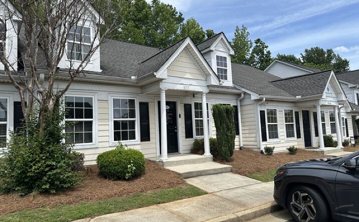 Pictures of Retail, Office property located at 8317 OFFICE PARK DR, DOUGLASVILLE, GA 30134-6936 for lease - image #1