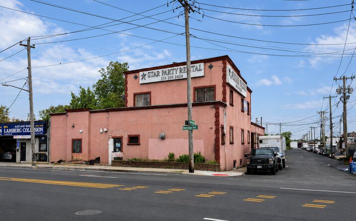 Pictures of Industrial property located at 81 Sheridan Blvd, Inwood, NY 11096 for lease - image #1