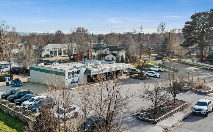 Pictures of Retail property located at 1228 S Oakland Ave, Boise, ID 83706 for lease - image #1