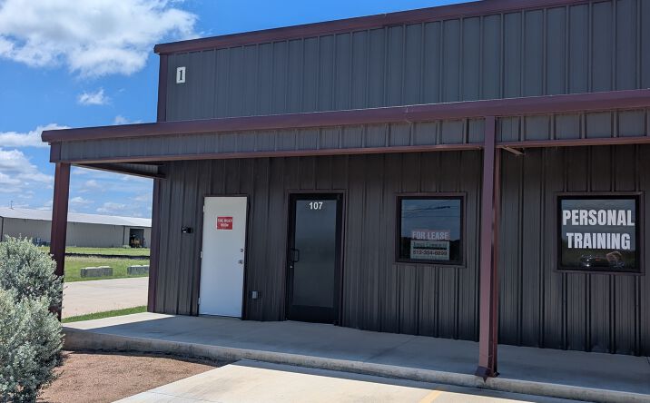 Pictures of Industrial property located at 3301 Shell Road, Georgetown, TX 78628 for lease - image #1