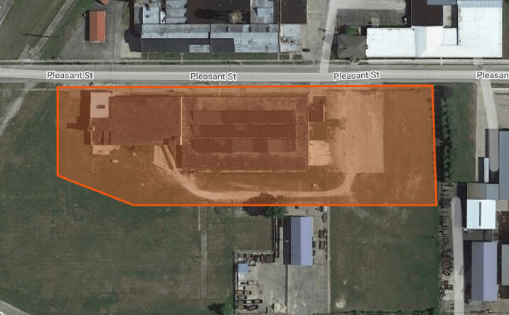 Pictures of Industrial property located at 1600-1660 Pleasant St, DeKalb, IL 60115 for lease - image #1