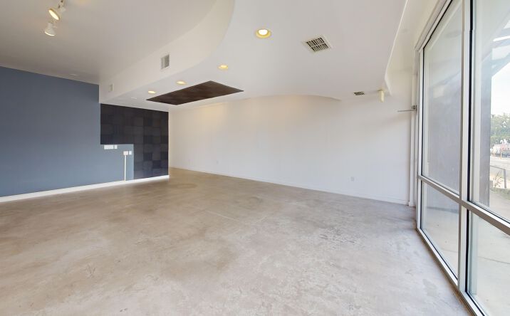 Pictures of Retail, Office, Special Purpose property located at 508 East 53rd Street, Austin, TX 78751 for lease - image #1