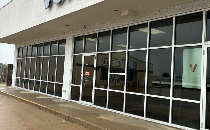 Pictures of Retail, Office, Restaurant property located at 530 McDonald Dr NE, Sugarcreek, OH 44681 for lease - image #1