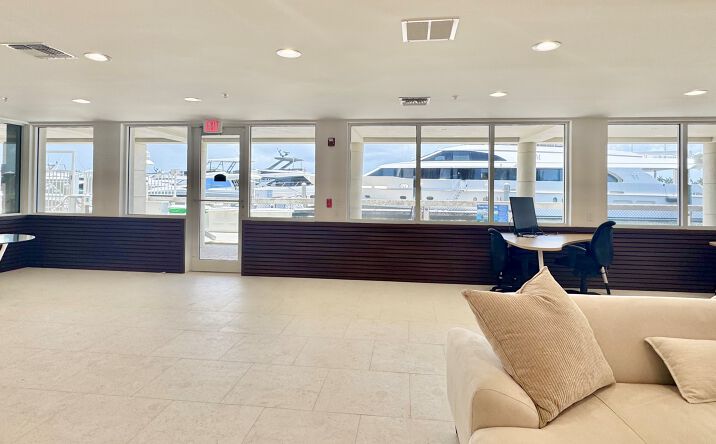 Pictures of Office property located at 1001 10th Avenue South #102, Naples, FL 34102 for lease - image #1