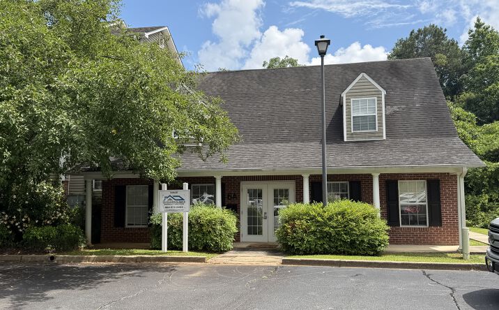 Pictures of Office property located at 6a Accountants Circle, Seneca, SC 29678 for lease - image #1