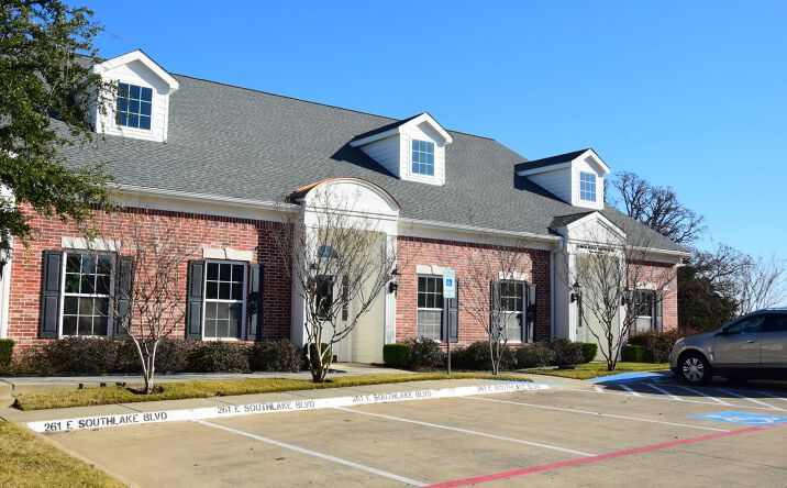 Pictures of Office property located at 261 E Southlake Blvd., Southlake, TX 76092 for lease - image #1