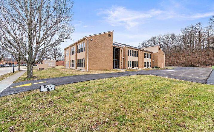 Pictures of Office property located at Wessel Drive, Fairfield, OH 45014 for lease - image #1