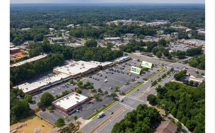 Pictures of Retail property located at 11770 Haynes Bridge Road, Alpharetta, GA 30009 for lease - image #1