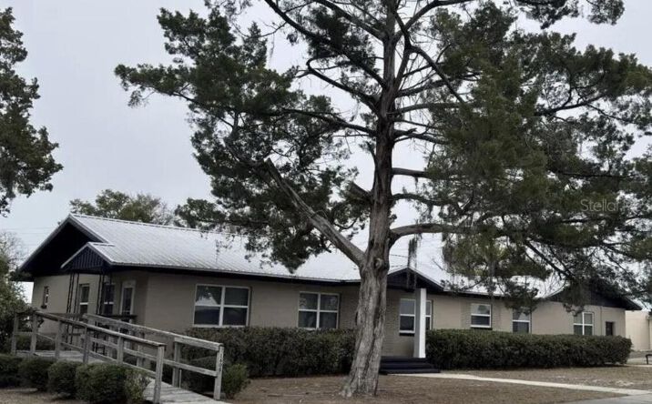 Pictures of Special Purpose property located at 160. NIGHTINGALE Street, Keystone Heights, FL 32656 for lease - image #1