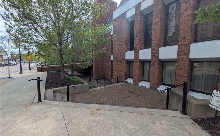 Pictures of Retail, Office property located at 100 South Park Place, Painesville, OH 44077 for lease - image #1