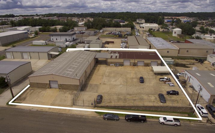 Pictures of Industrial property located at 2005 BROUSSARD ST, TYLER, TX 75701 for lease - image #1