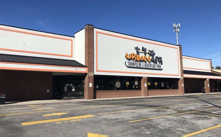 Pictures of Retail property located at 4331 Old Hickory Boulevard, Nashville, TN 37138 for lease - image #1