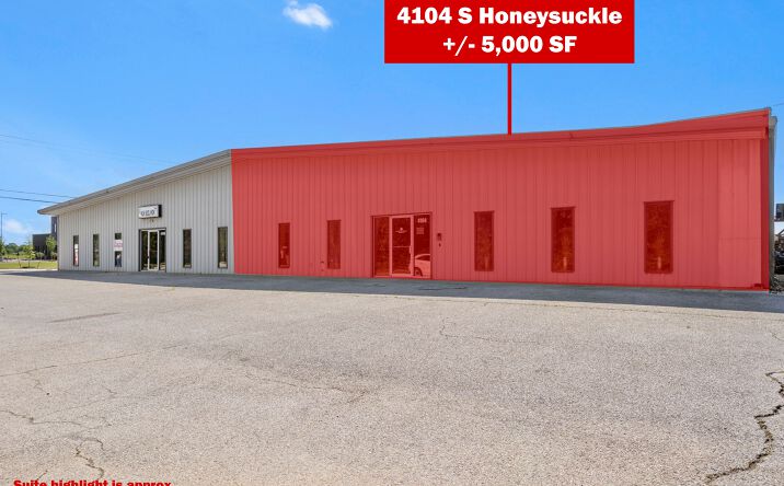Pictures of Industrial property located at 4104 S HONEYSUCKLE LN, ROGERS, AR 72758-8419 for lease - image #1