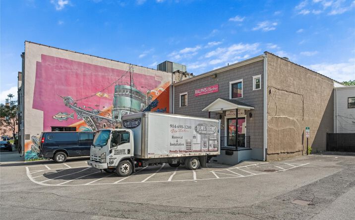 Pictures of Office, Land, Retail, Industrial property located at 343 Mamaroneck Avenue, Mamaroneck, NY 10543 for lease - image #1