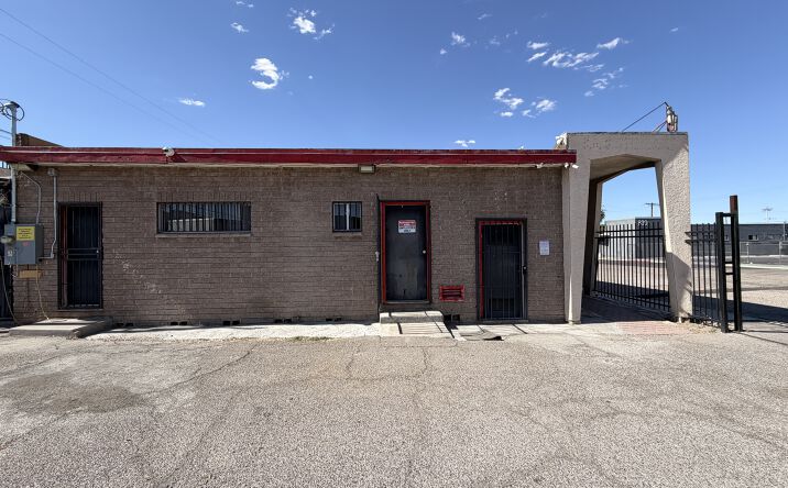Pictures of Office, Industrial, Land property located at 818 East Sahara Avenue, Las Vegas, NV 89104 for lease - image #1
