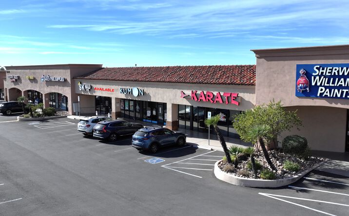 Pictures of Retail property located at 5675 N. Swan Rd., Tucson, AZ 85718 for lease - image #1