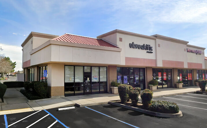 Pictures of Retail property located at 1050 Tharp Road, Yuba City, CA 95993 for lease - image #1