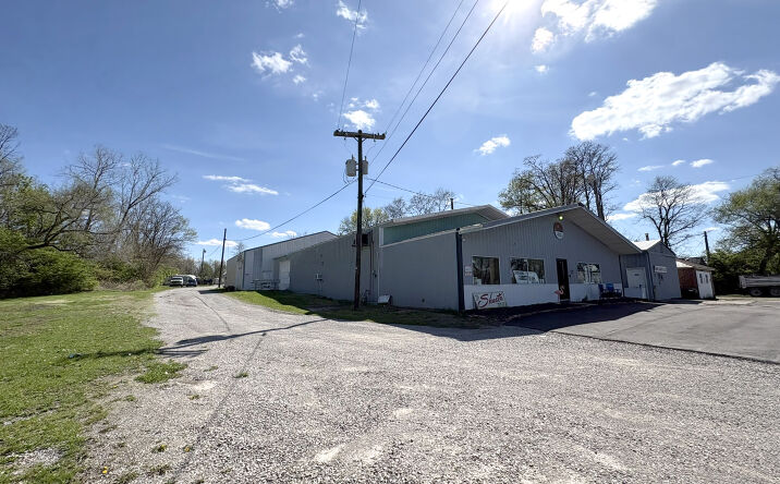 Pictures of Industrial property located at 5220 New Haven Avenue, Fort Wayne, IN 46803 for lease - image #1