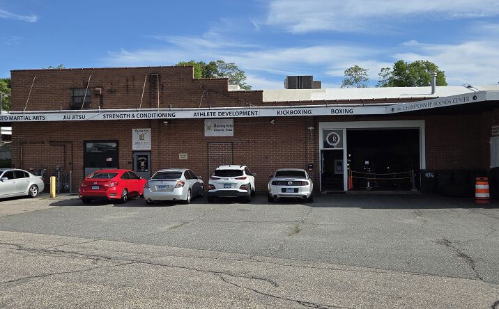 Pictures of Retail, Industrial, Restaurant property located at 436 Broad Street, New London, CT 06320 for lease - image #1