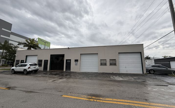 Pictures of Industrial, Special Purpose property located at 832 Northwest 1st Street, Fort Lauderdale, FL 33311 for lease - image #1