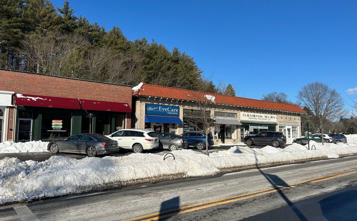 Pictures of Retail property located at 397 Boston Post Rd, Weston, MA 02493 for lease - image #1