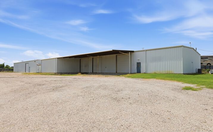Pictures of Industrial property located at 1660 FM 389, Brenham, TX 77833 for lease - image #1