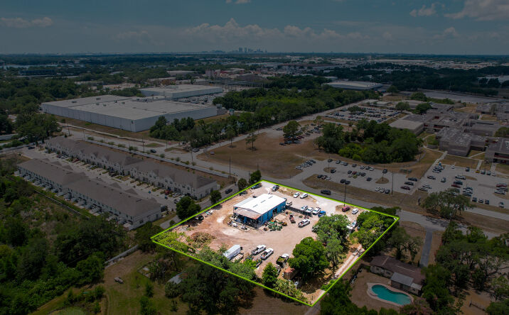 Pictures of Industrial property located at 6509 Orient Rd, Tampa, FL 33610 for lease - image #1