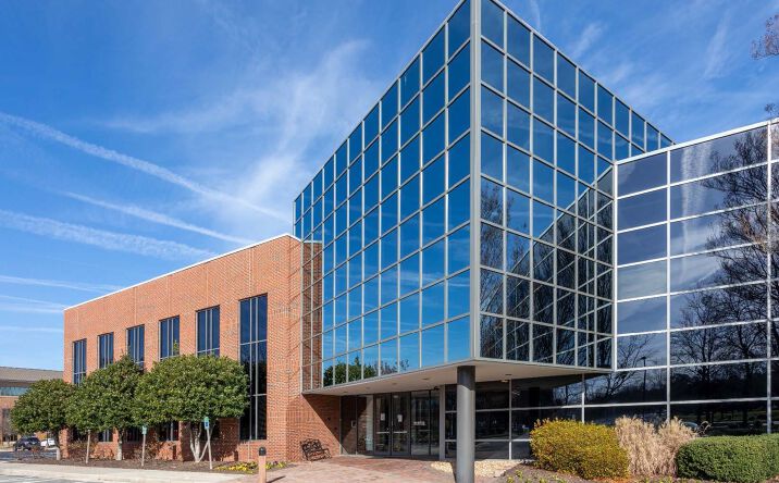 Pictures of Office property located at 4490 Cox Rd, Glen Allen, VA 23060 for lease - image #1