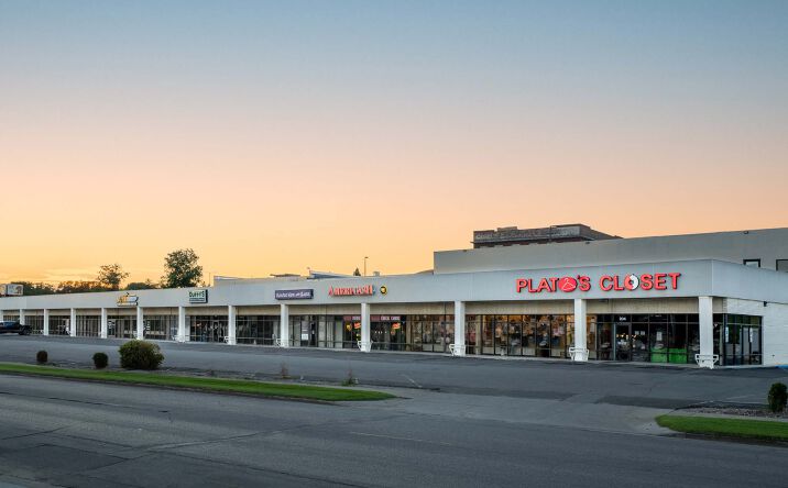 Pictures of Retail property located at 228 W Front Ave, Bismarck, ND 58504 for lease - image #1