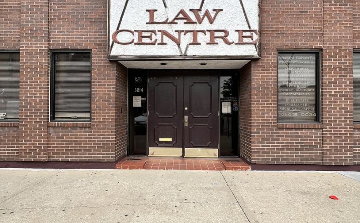 Pictures of Office property located at 5814 W Cermak Road, Cicero, IL 60804 for lease - image #1