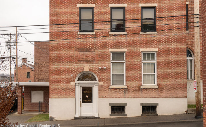 Pictures of Office property located at 335 Main Street 6, Catskill, NY 12414 for lease - image #1
